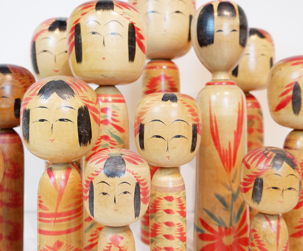 traditional kokeshi