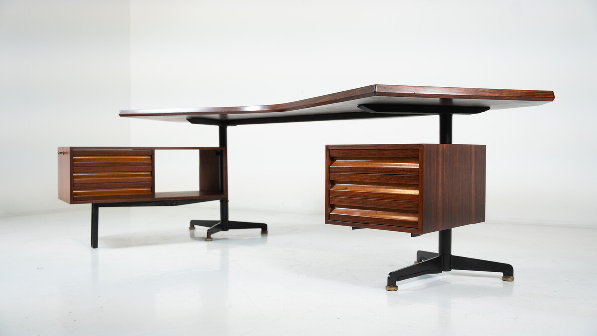 Boomerang T96 Desk by Osvaldo Borsani for Tecno, Italy, 1960s