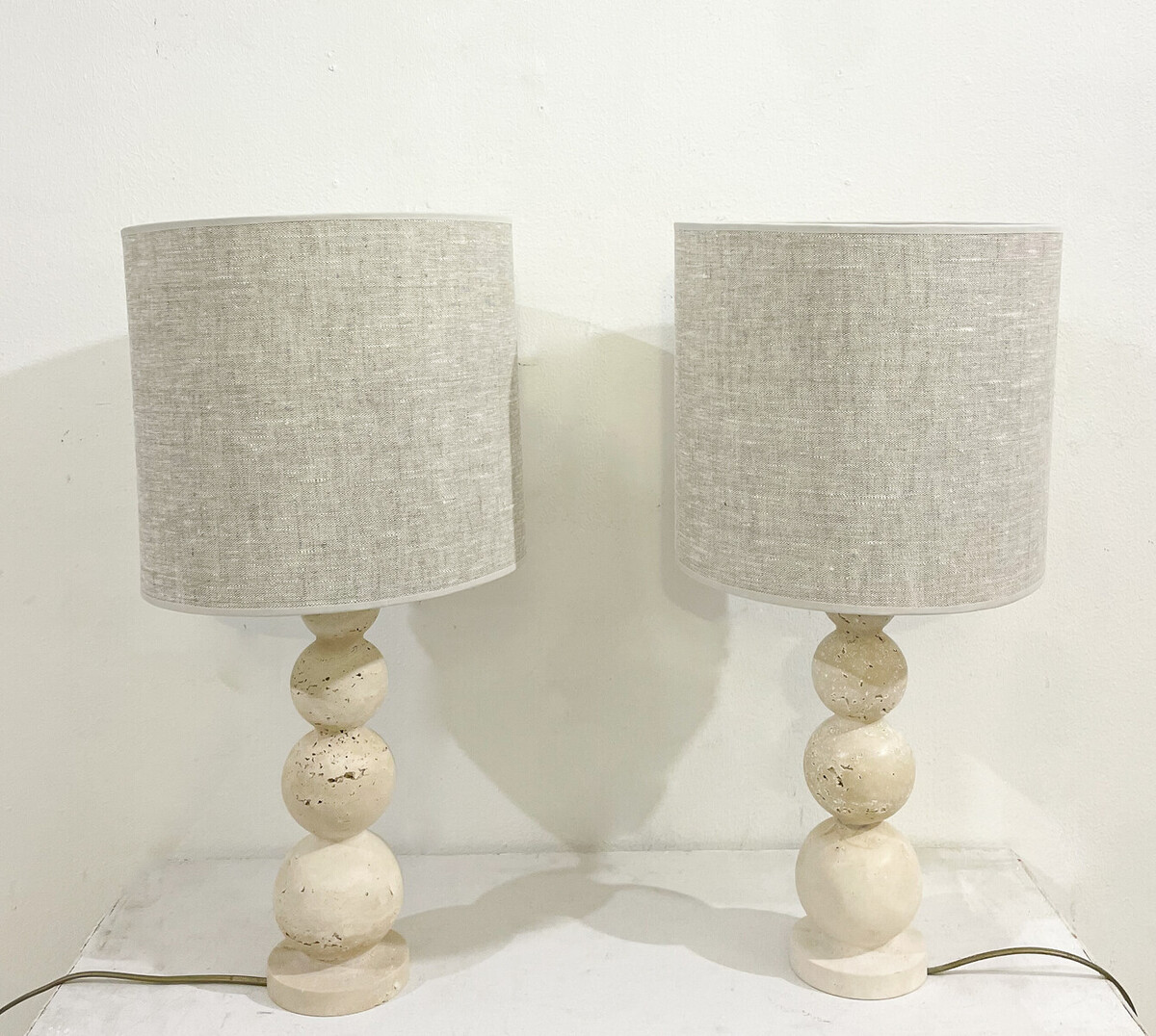 Contemporary Pair of Travertine Lamps, Italy