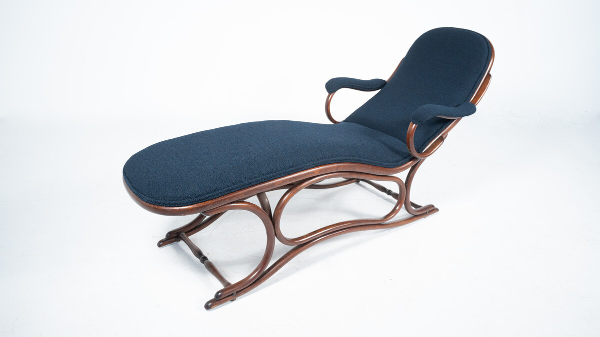 Daybed by Thonet, 1900s - New Upholstery