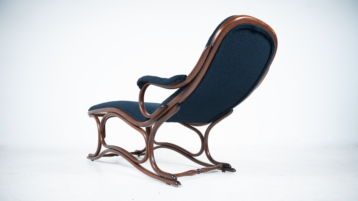 Daybed by Thonet, 1900s - New Upholstery