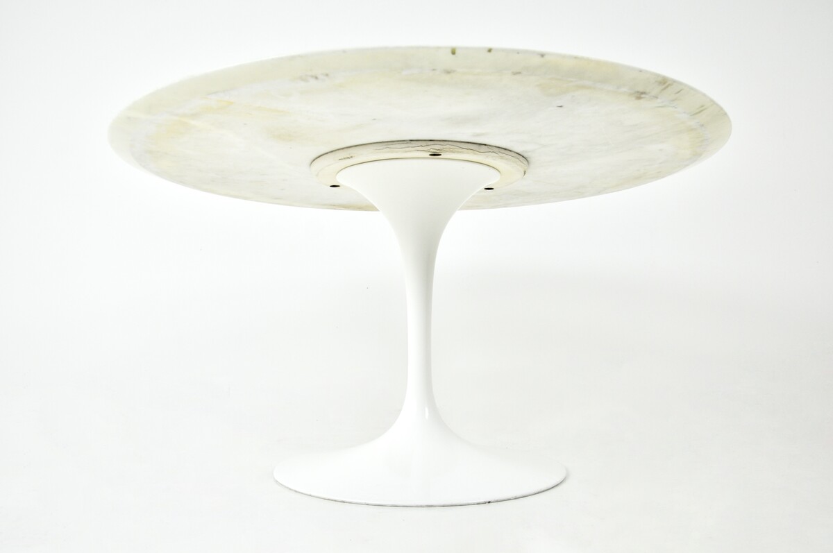 Dining table by Eero Saarinen for Knoll International, 1960s