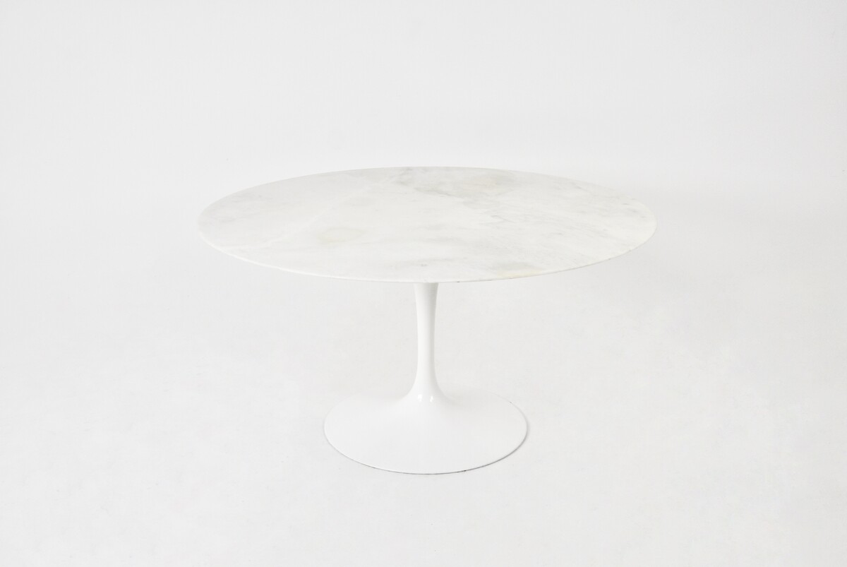 Dining table by Eero Saarinen for Knoll International, 1960s