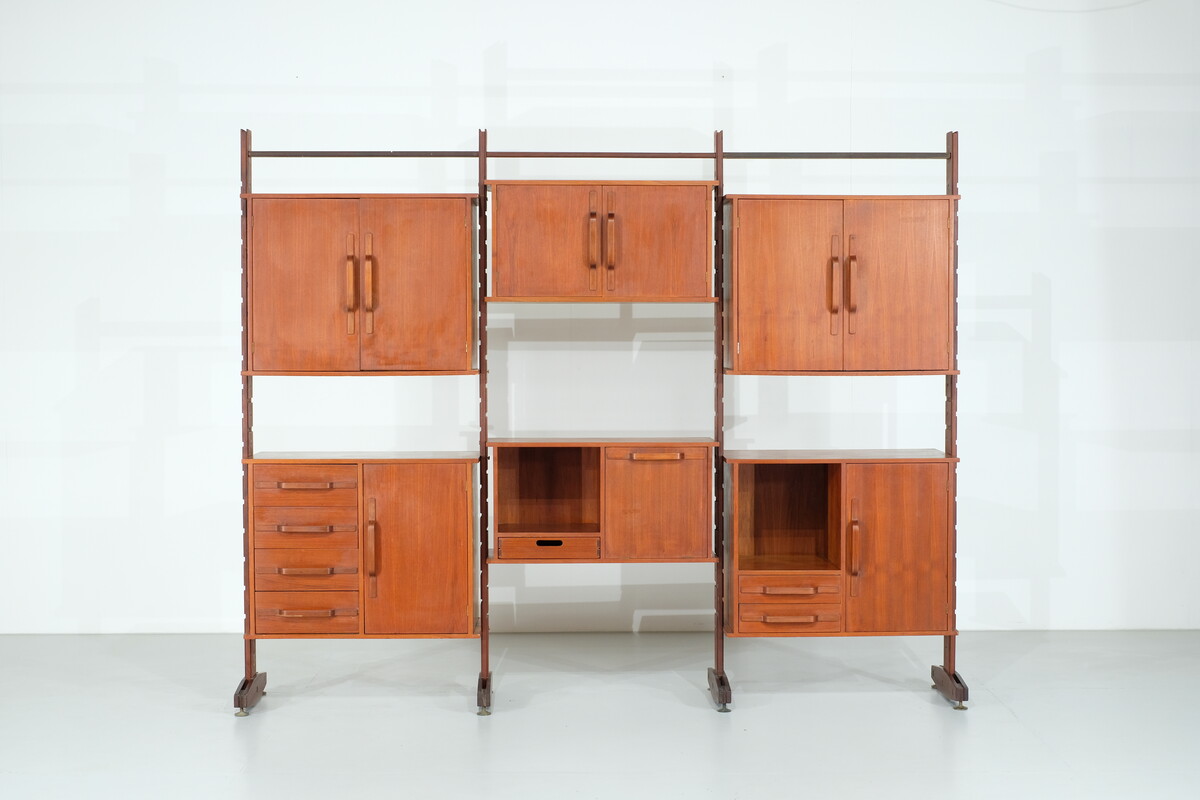 Italian Wall unit in teak - 1960s