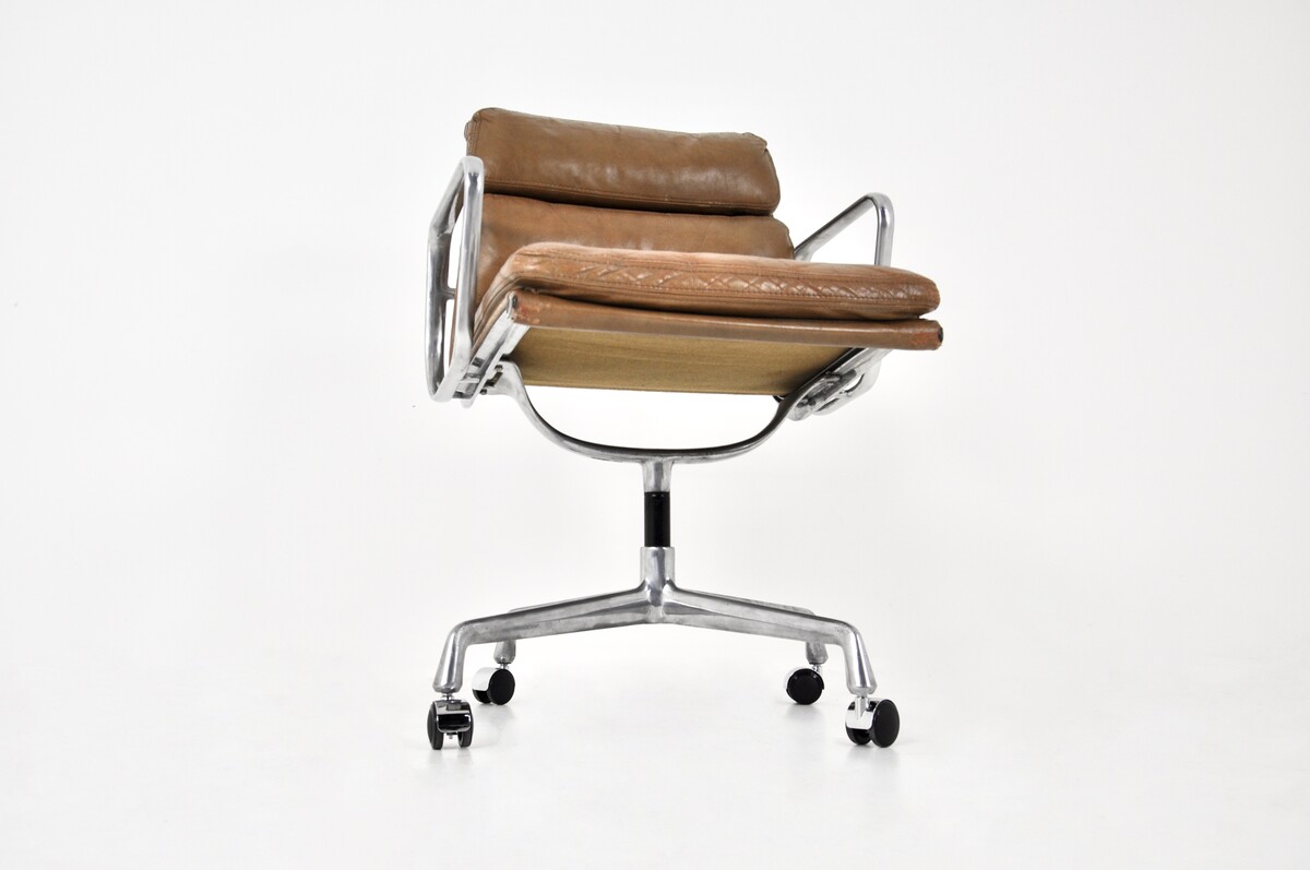 Leather Soft Pad Chair by Charles & Ray Eames for Herman Miller, 1970s