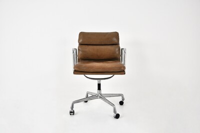 Leather Soft Pad Chair by Charles & Ray Eames for Herman Miller, 1970s