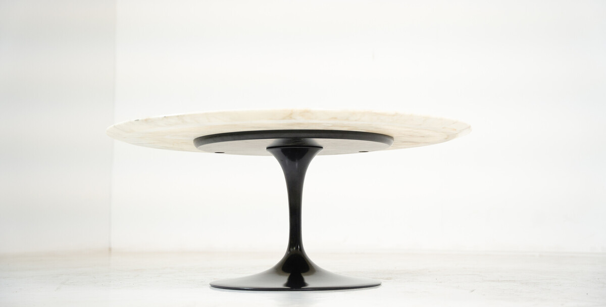 Mid-Century Coffee Table, knoll Style