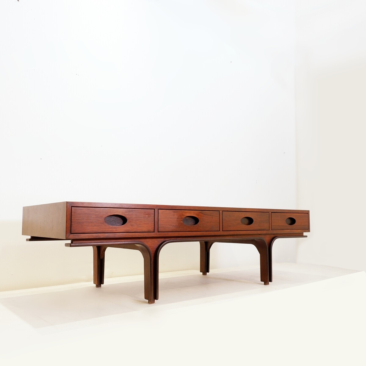 Mid-Century Italian Wooden Coffee Table by Gianfranco Frattini for Bernini, 1960s