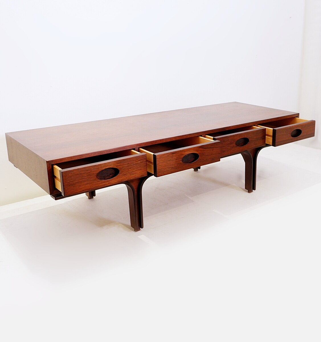 Mid-Century Italian Wooden Coffee Table by Gianfranco Frattini for Bernini, 1960s