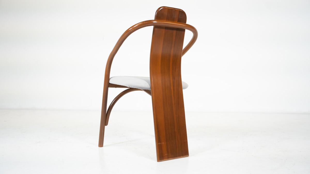 Mid-Century Modern Chairs Model 