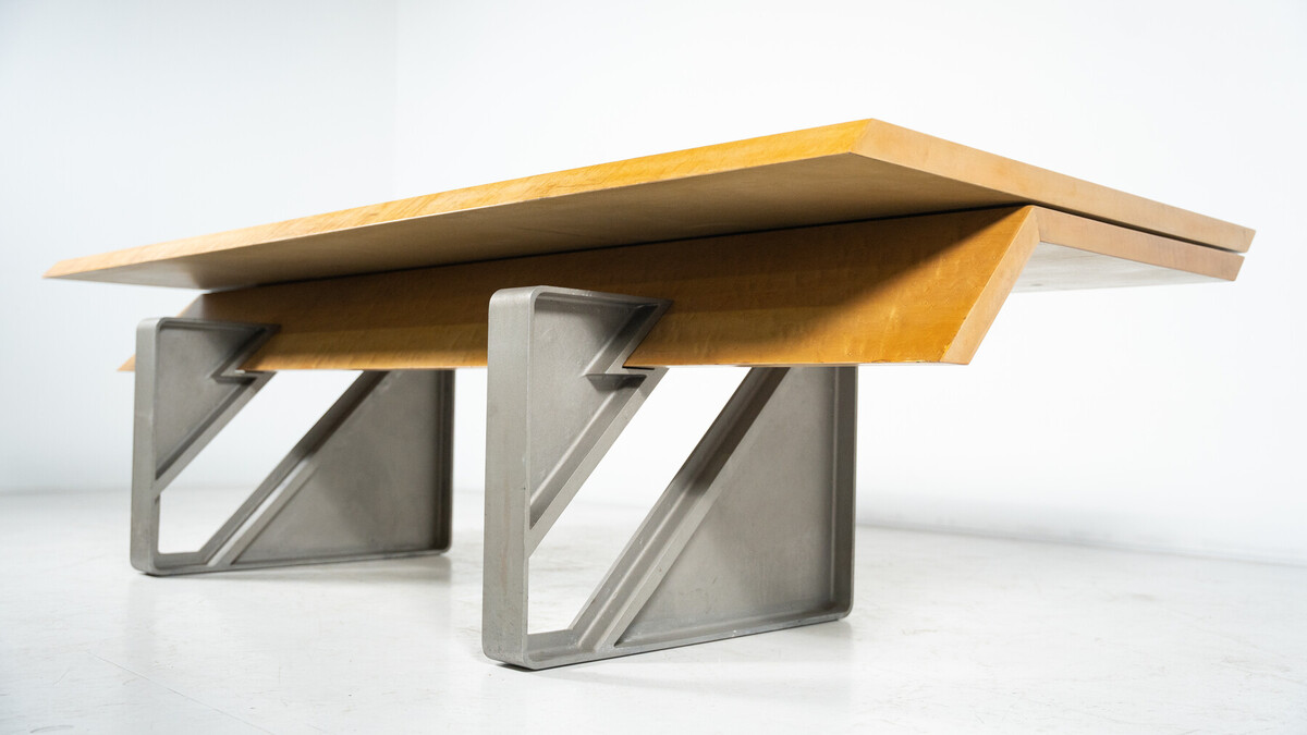 Mid-Century Modern Diagonal Desk By Giovanni Offredi for Saporiti