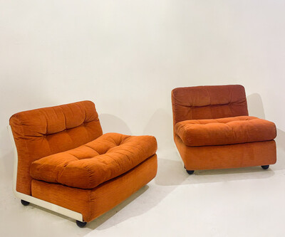 Mid-Century Modern Pair of 