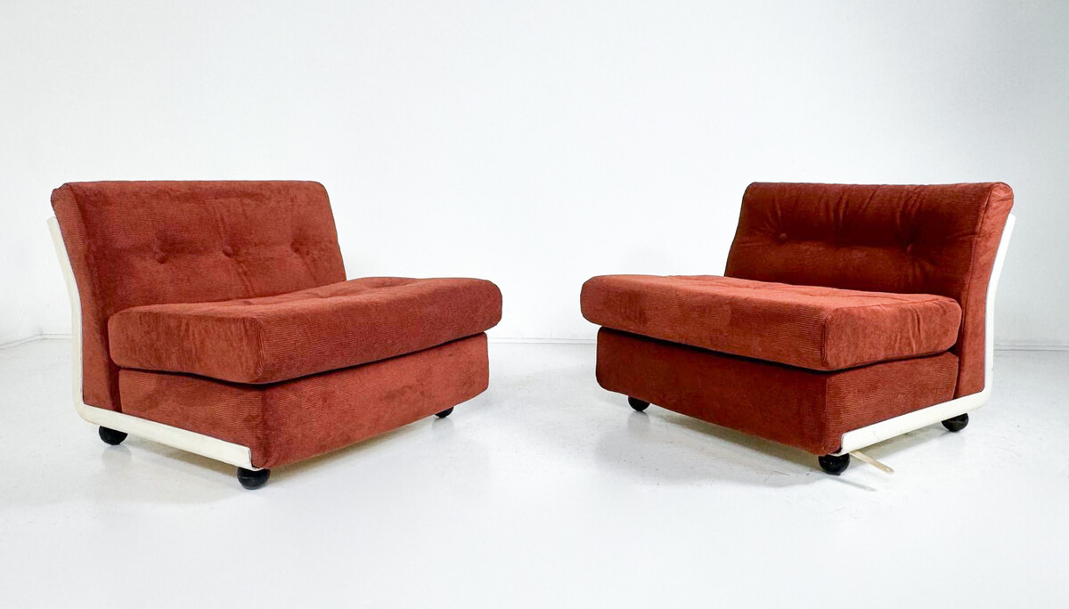 Mid-Century Modern Pair of 