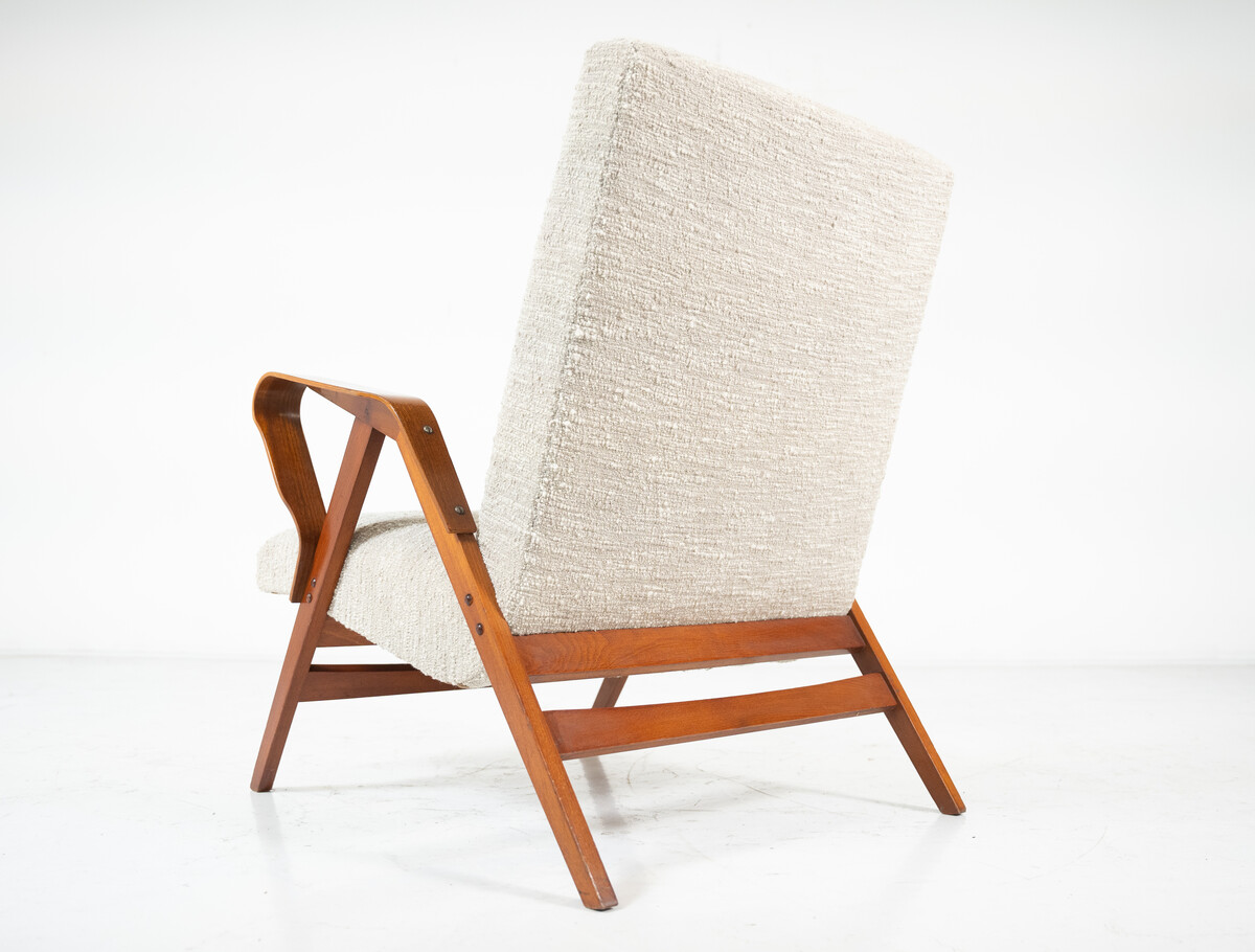 Mid-Century Modern Pair of Armchairs by Frantisek Jirak for Tatra, 1950s - New Uphostery