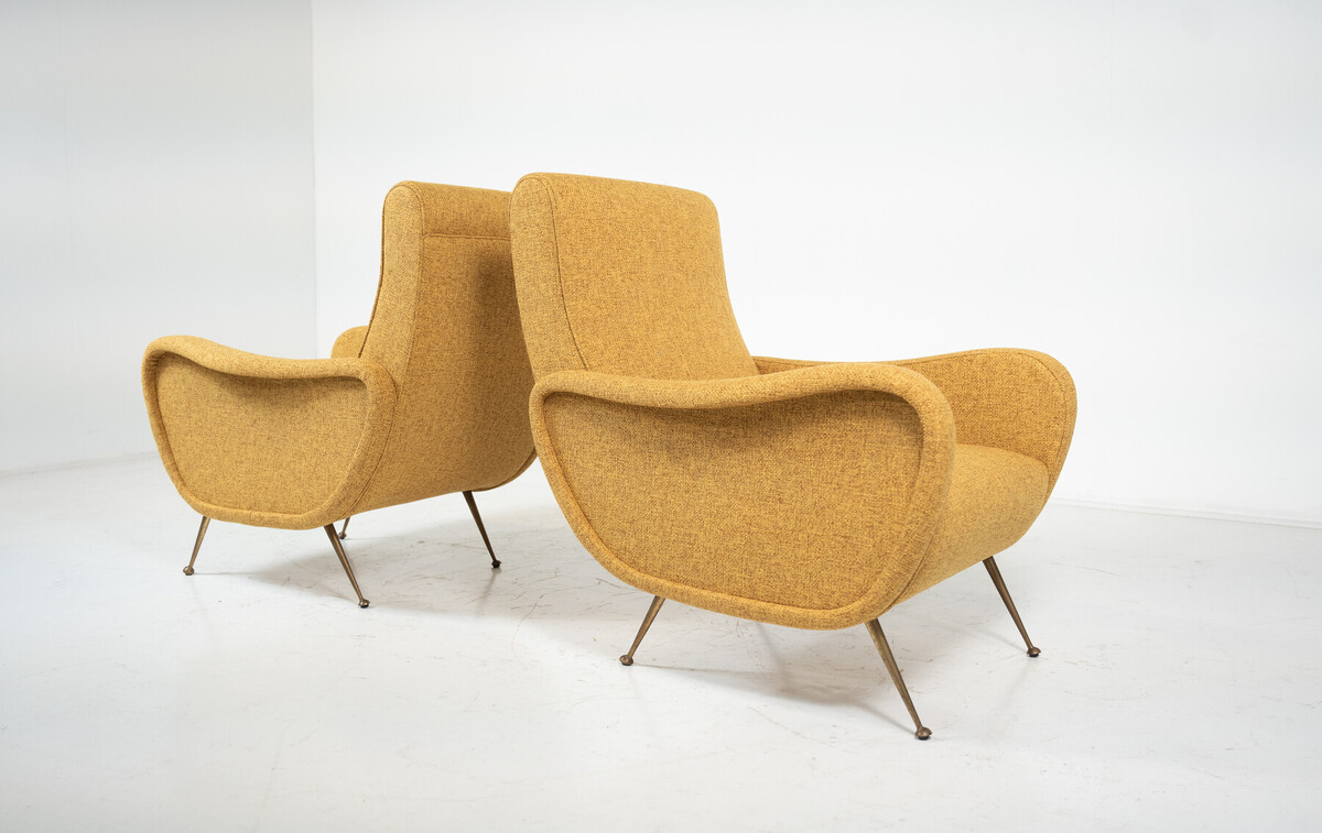 Mid-Century Modern Pair of Armchairs in the Style of Zanuso