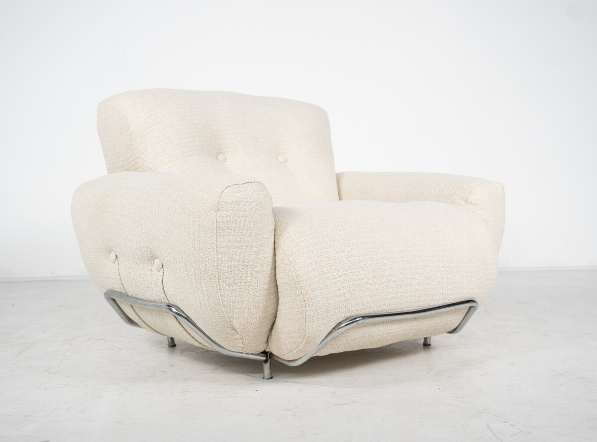 Mid-Century Modern Pair of Italian Armchairs, Chrome and Fabric, 1960s - New Upholstery