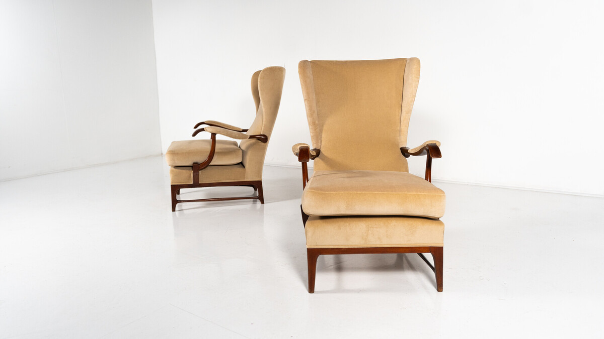 Mid-Century Modern Pair of Paolo Buffa Armchairs, 1950s - New Upholstery