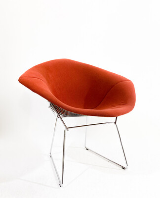 Mid-Century Modern Red 'Diamond' chair by Harry Bertoia for Knoll International