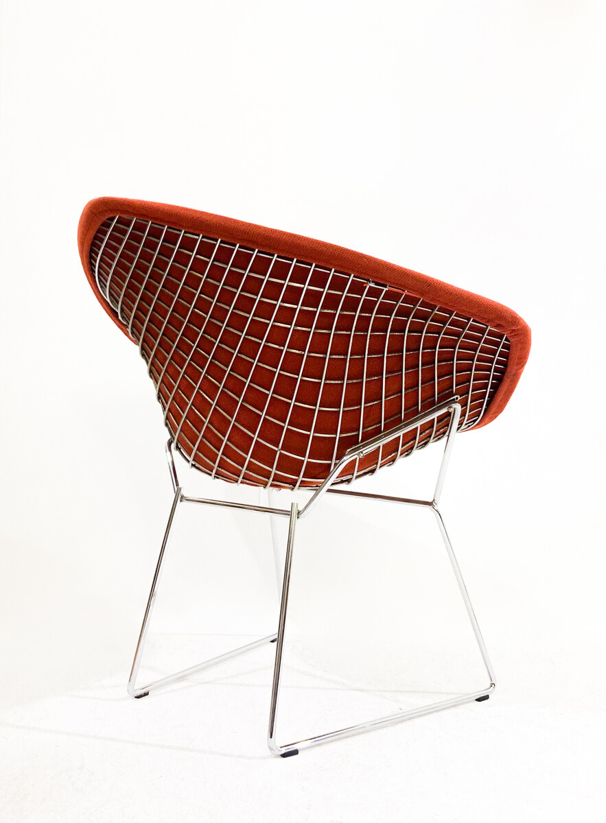 Mid-Century Modern Red 'Diamond' chair by Harry Bertoia for Knoll International