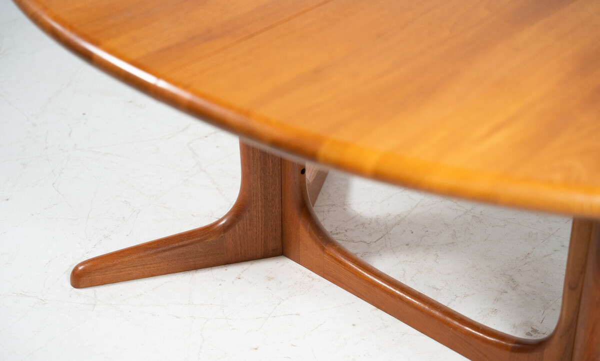 Mid-Century Modern Scandinavian Extendable Dining Table