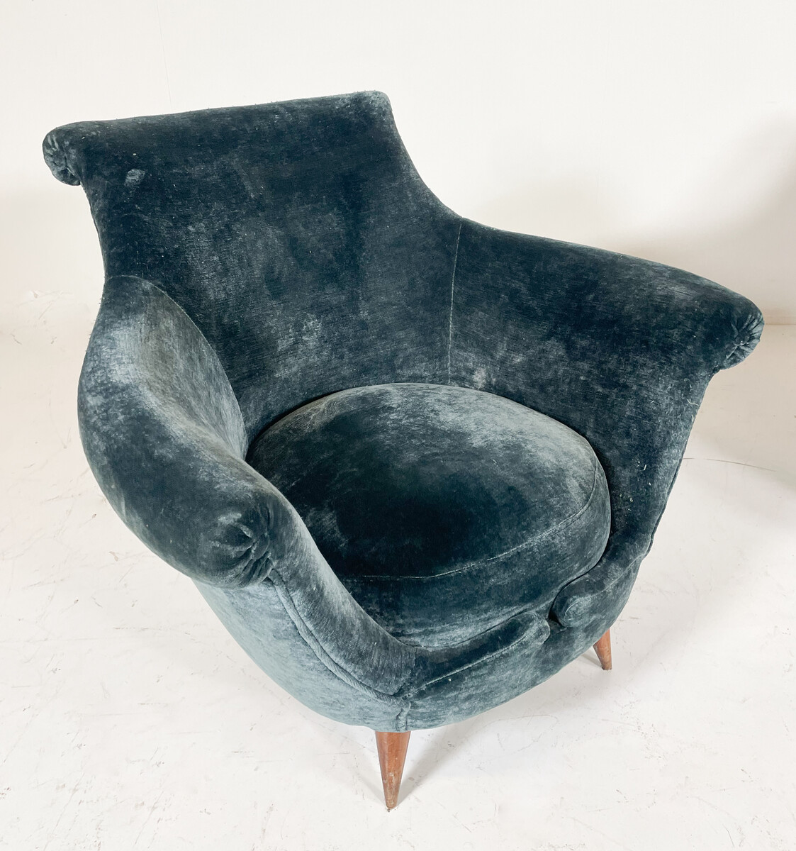 Mid-Century-Modern vintage Club Chair, Italy, 1950S