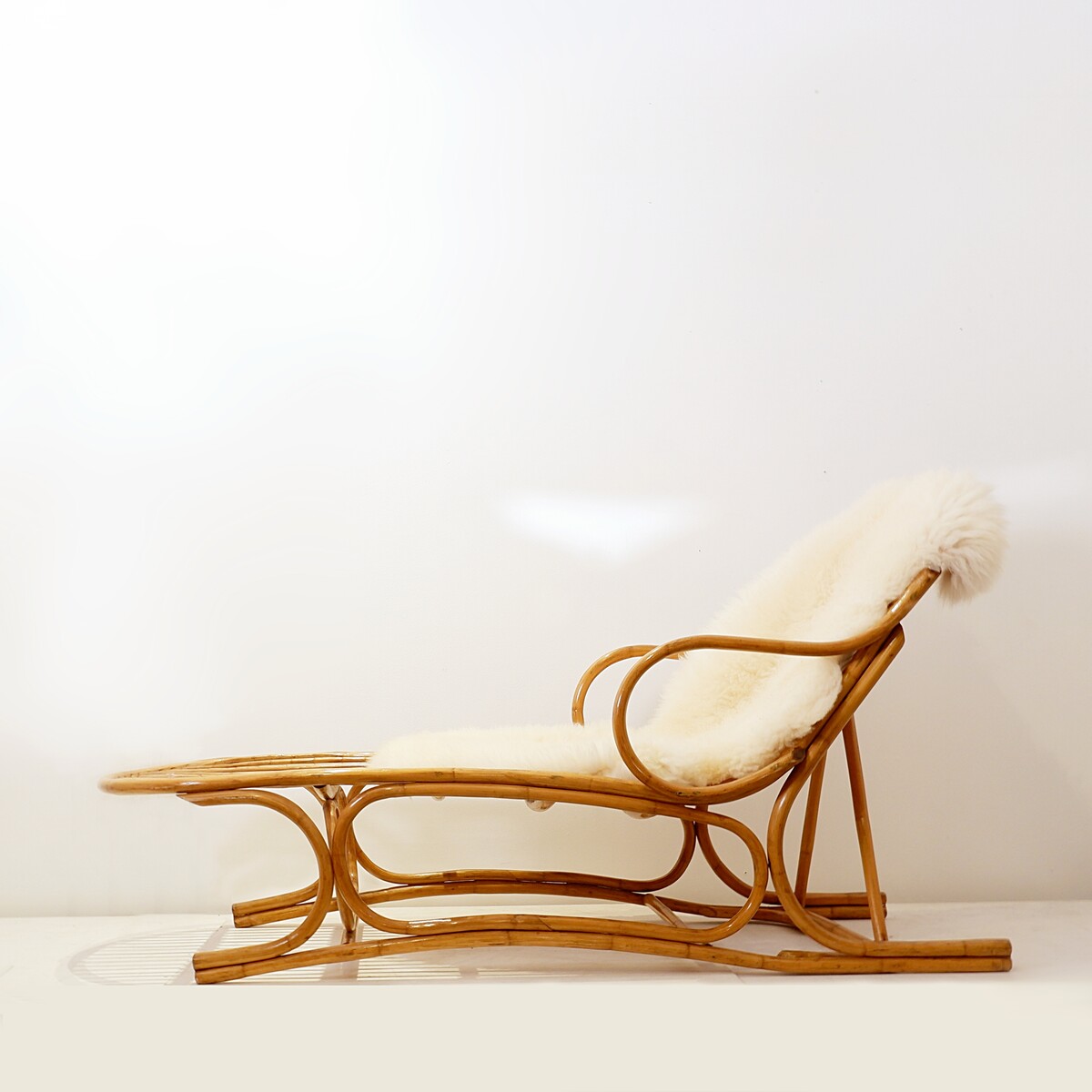 Mid-Century rattan lounge chair