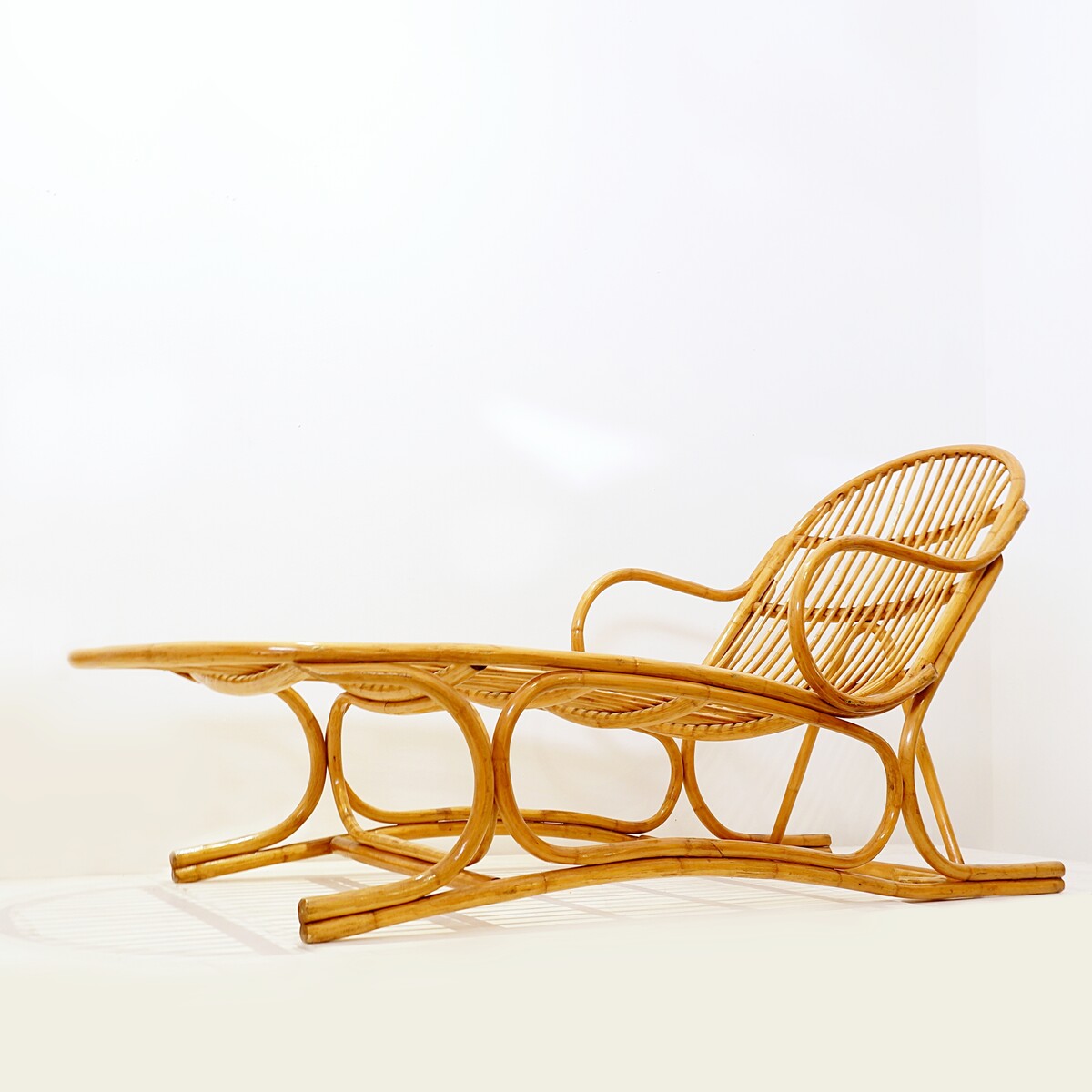 Mid-Century rattan lounge chair