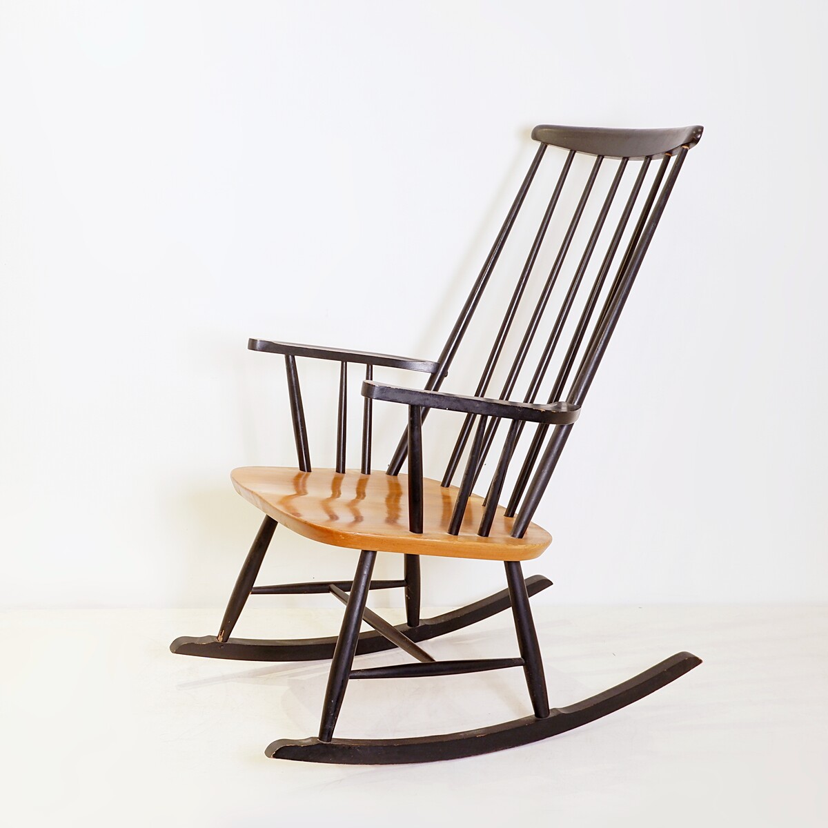 Mid-Century Rocking Chair by Ilmari Tapiovaara for Asko, 1960s