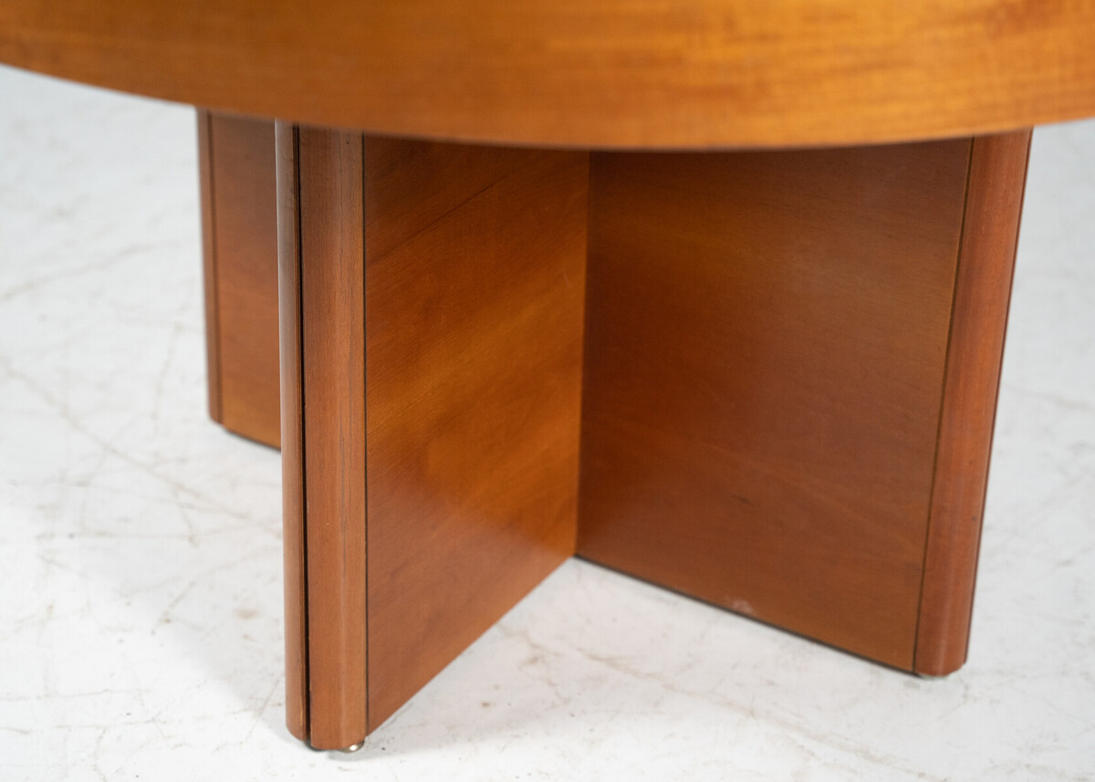 Mid-Century Round Dining Table by Tito Agnoli for Molteni, 1970s