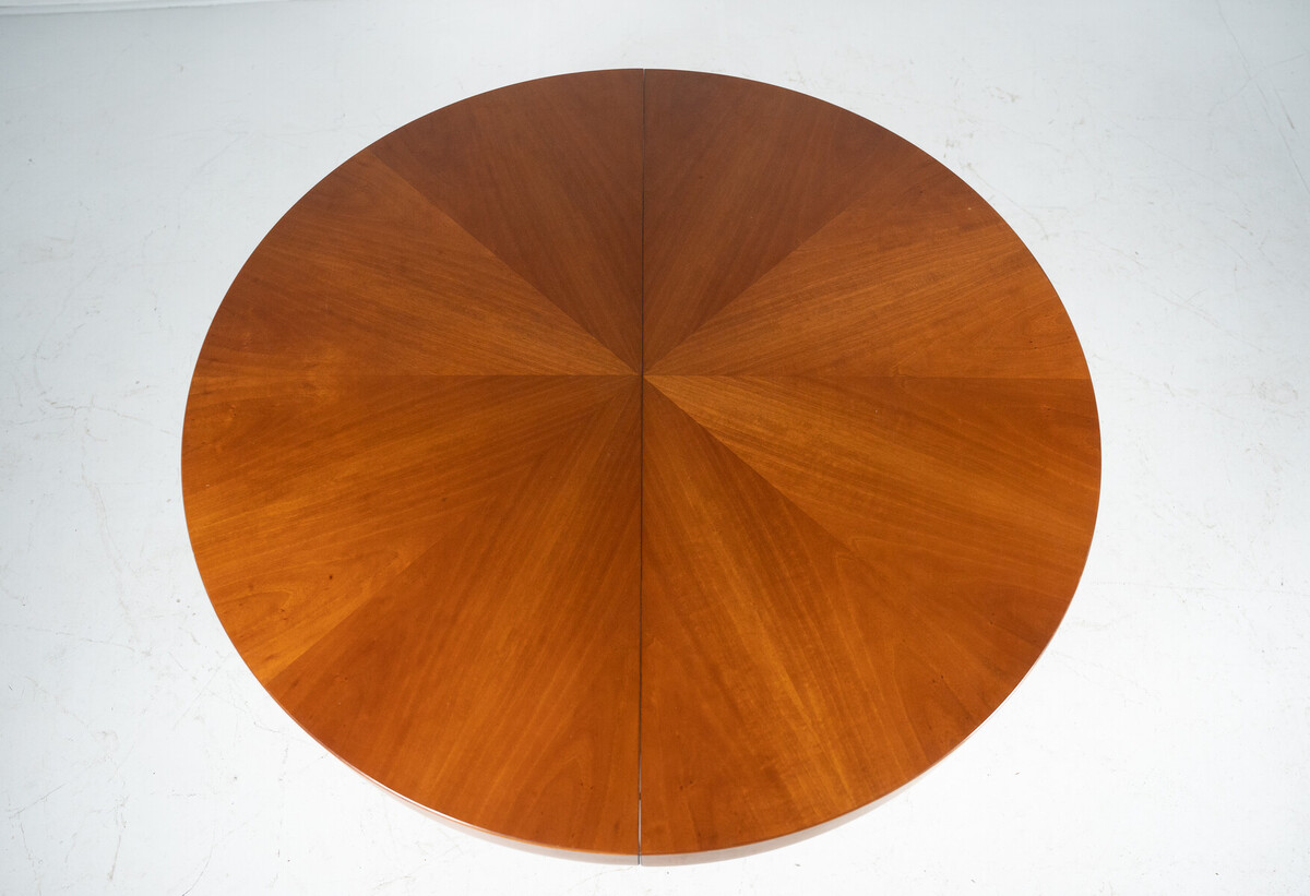 Mid-Century Round Dining Table by Tito Agnoli for Molteni, 1970s