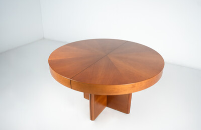 Mid-Century Round Dining Table by Tito Agnoli for Molteni, 1970s