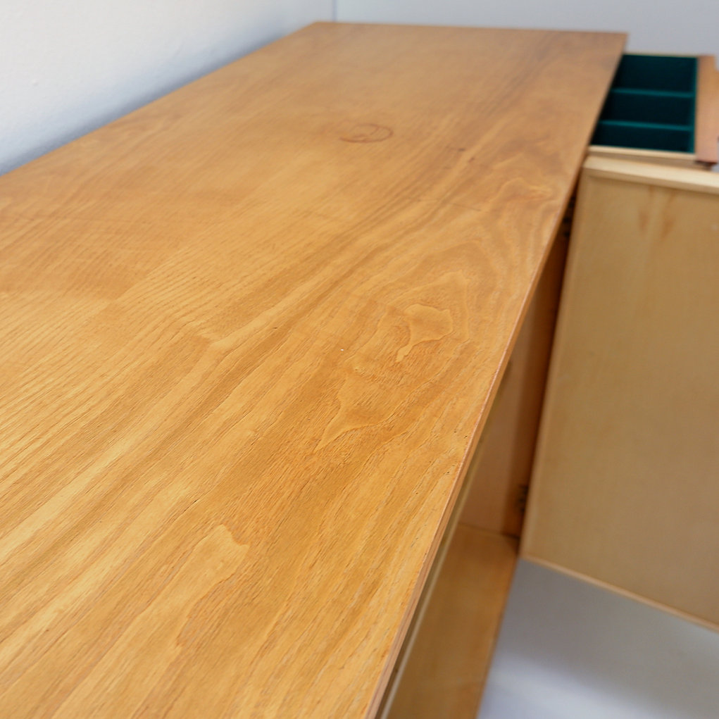 Mid Century Sideboard by Alfred Hendrickx with 4 doors and 4 drawers (c.1956)