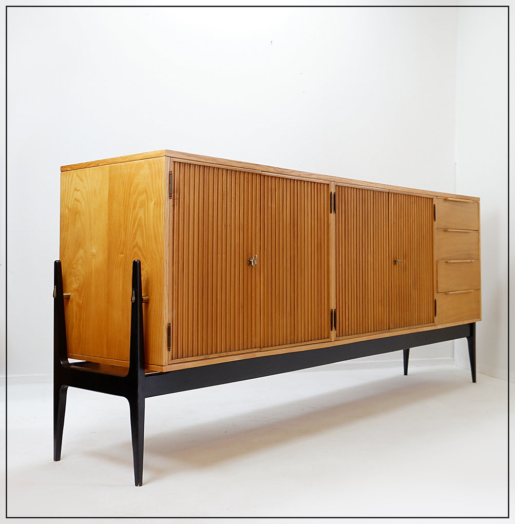 Mid Century Sideboard by Alfred Hendrickx with 4 doors and 4 drawers (c.1956)