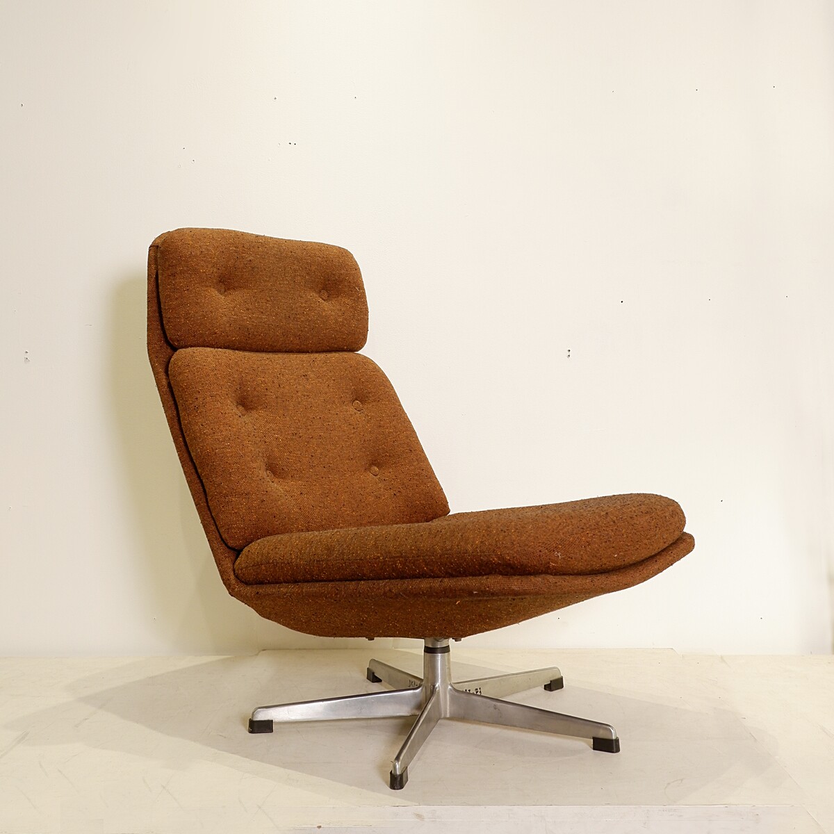 Mid-century swivel armchair by UP. Závody, Czechoslovakia 1970s