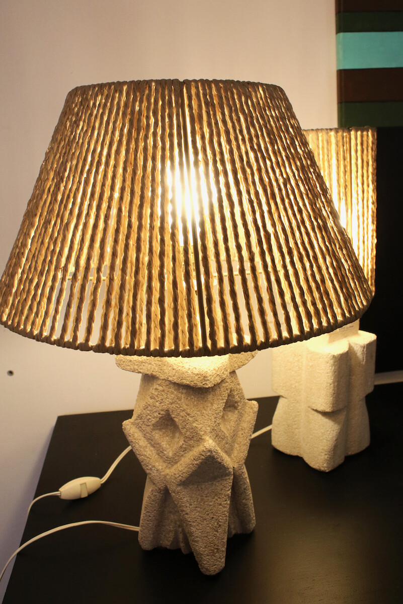 Pair of lamps in stone from the Gard region, in the style of Albert Tormos