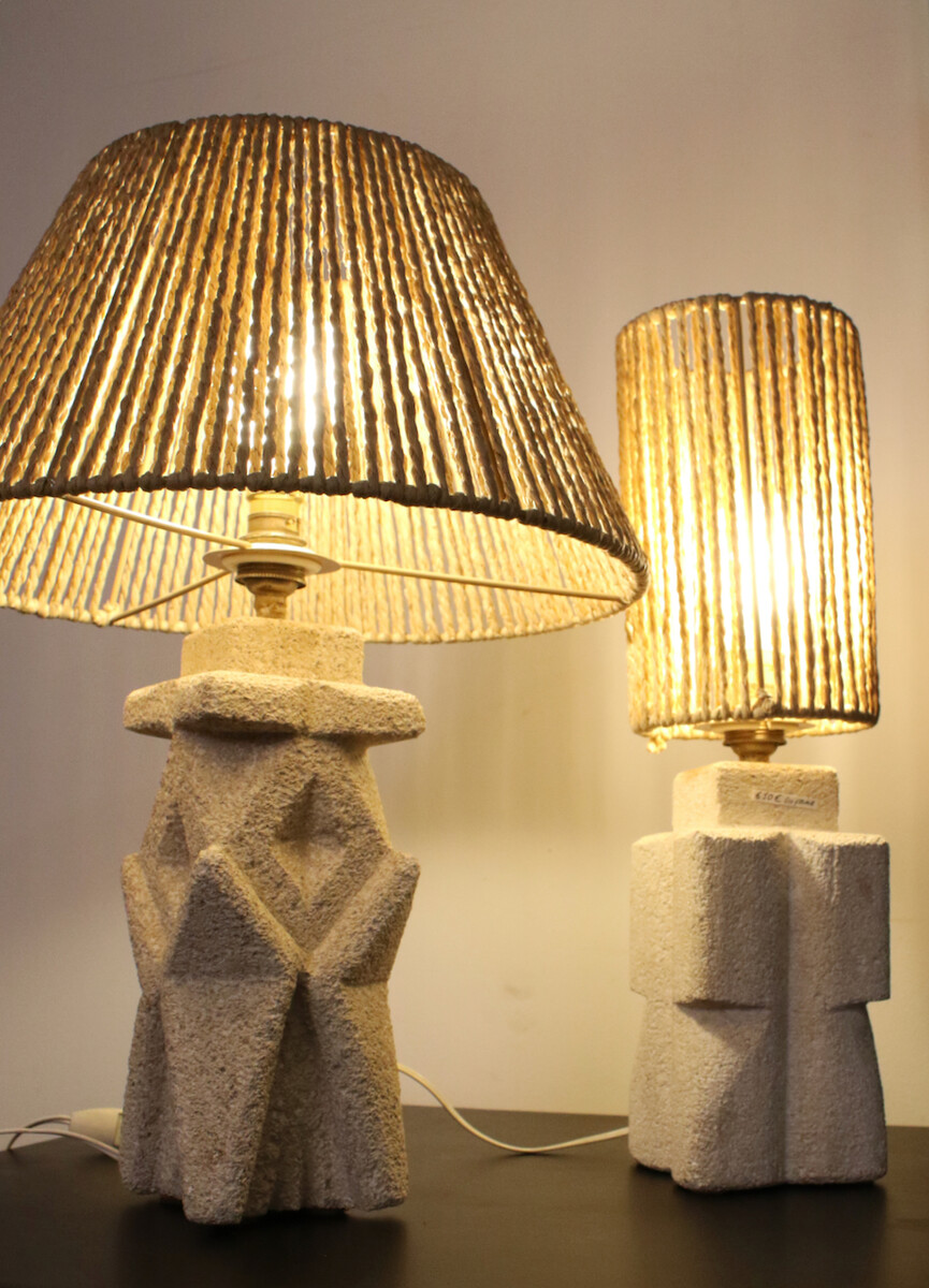 Pair of lamps in stone from the Gard region, in the style of Albert Tormos