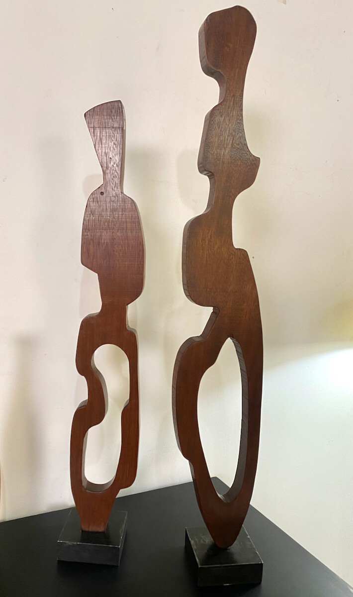 Pair of sculpture 