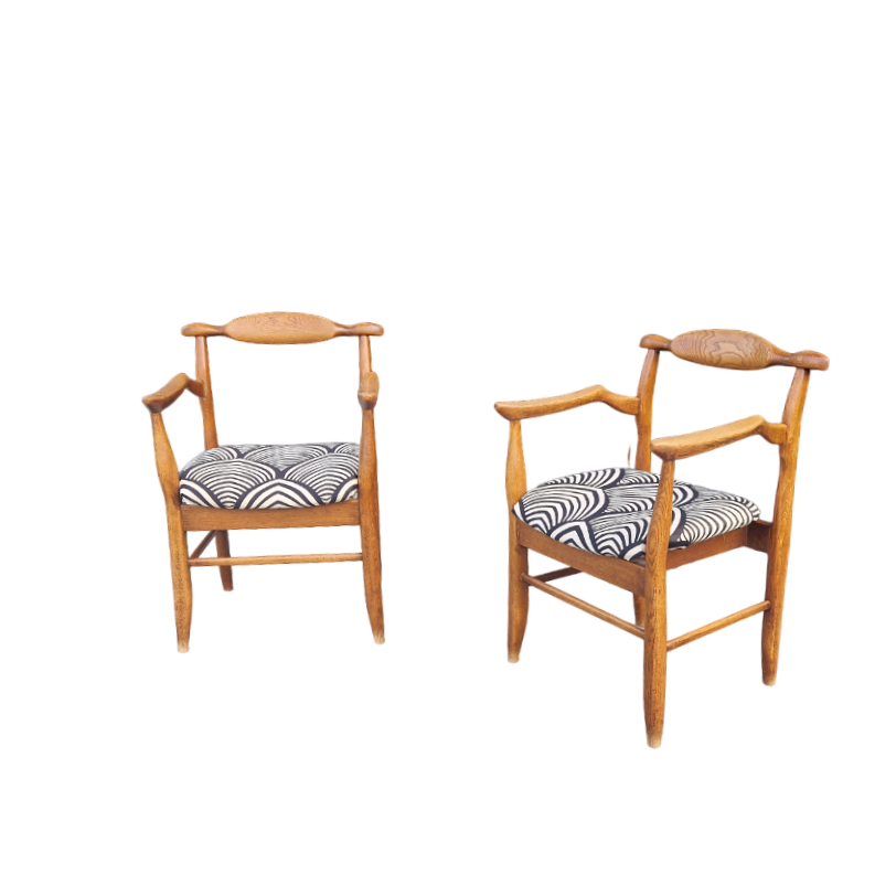 Pair of solid oak bridge armchairs, Fumay model, Guillerme et Chambron for Votre Maison, France 1970s