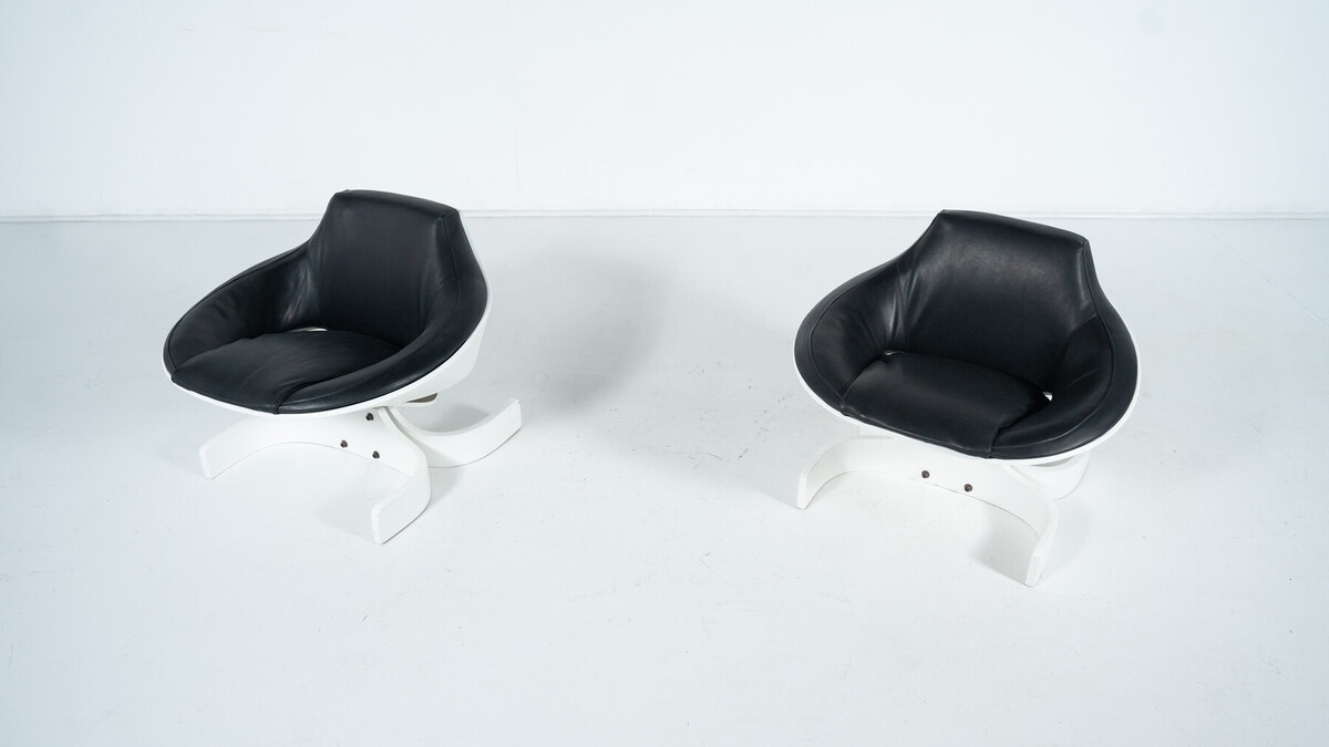 Pair of Stella 1001 Armchairs by Joe Colombo for Confort Italy, 1960s