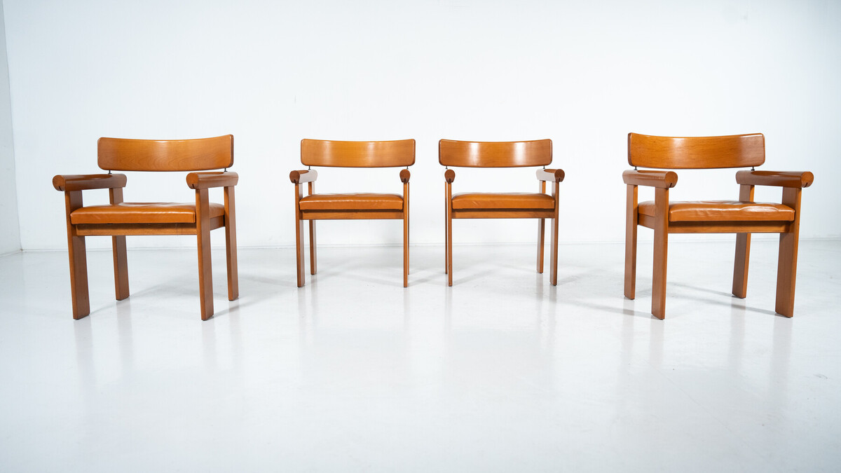 Set of 4 Architectural Armchairs, cognac leather, Italy