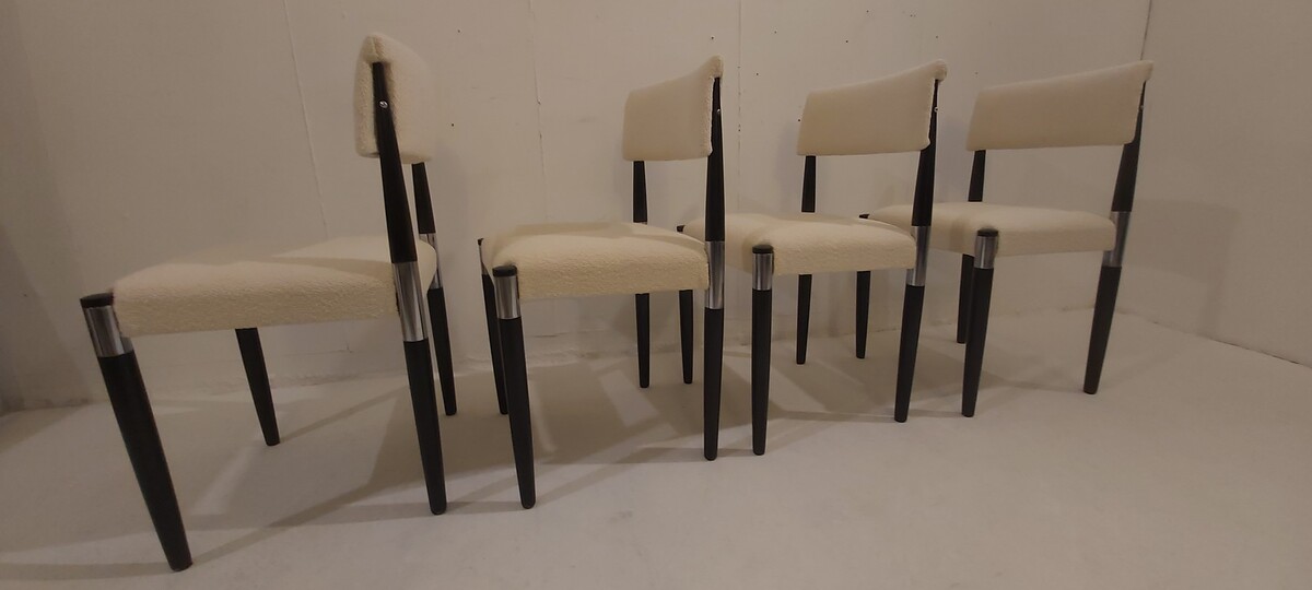 Set of 4 black-lacquered solid beechwood chairs