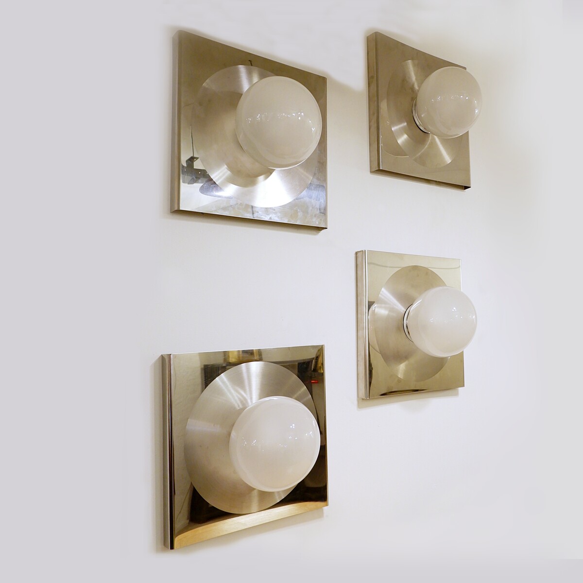 Set of 4 Harvey Guzzini square wall lamps 