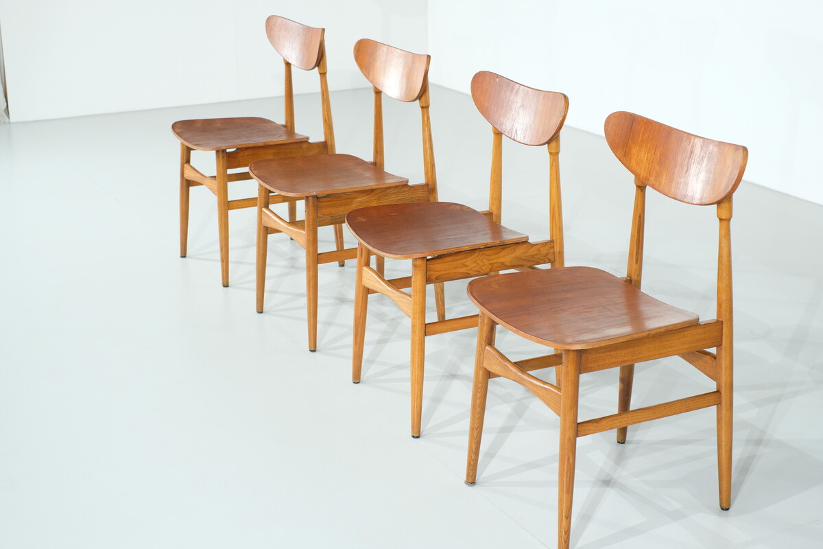 Set of 4 Scandinavian chairs - 1960s