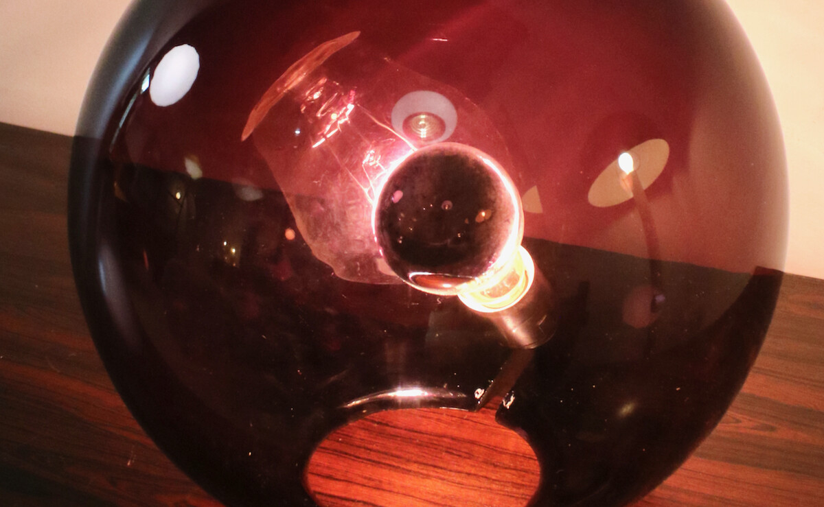 Seventies spherical lamp in blown glass