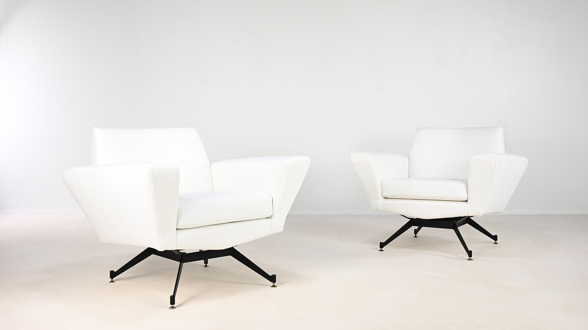 Studio Tecnico A.P.A, pair of armchairs model M530 for Lenzi, Italy, 1950's