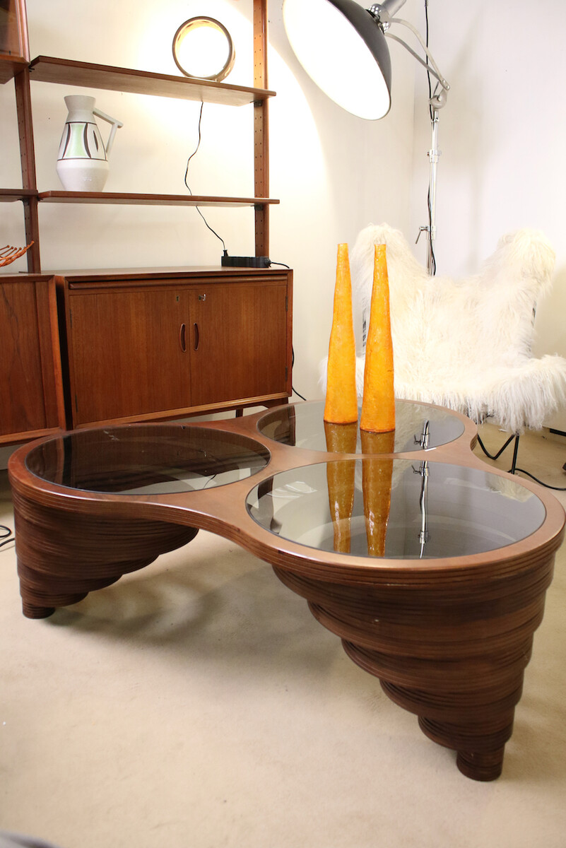 Tripod coffee table, 