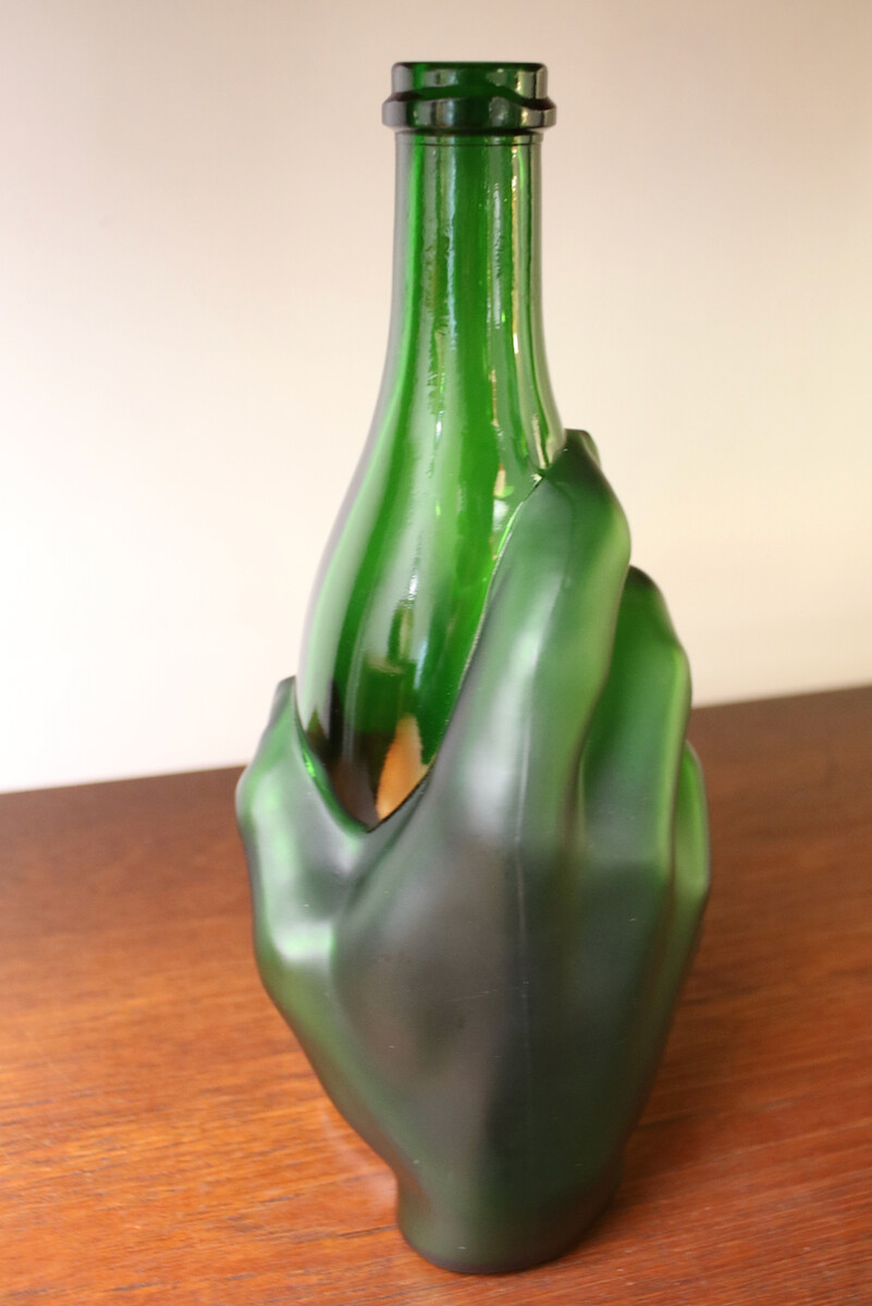 VOA 1983 limited edition contemporary creation, hand of Jean Jaurès (Paris Wine Museum), Albi glasswork.