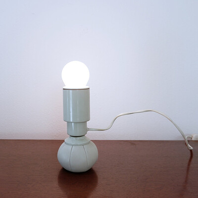 White 600 C Table Lamp by Gino Sarfatti for Arteluce, 1960s