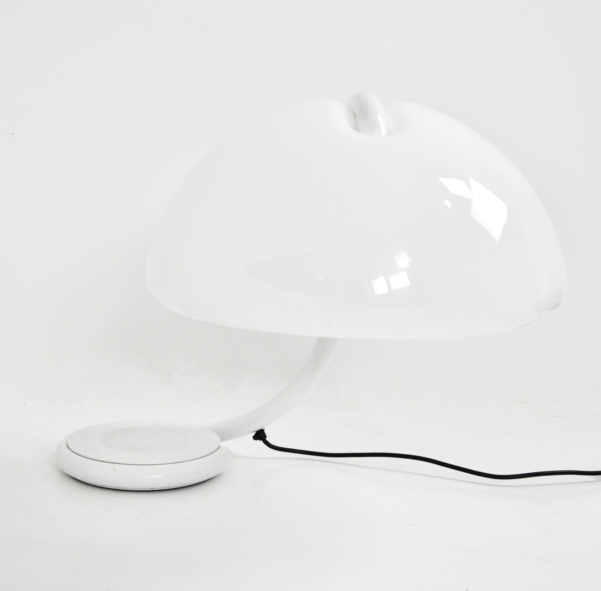 White Serpente Table Lamp by Elio Martinelli for Martinelli Luce, 1960s