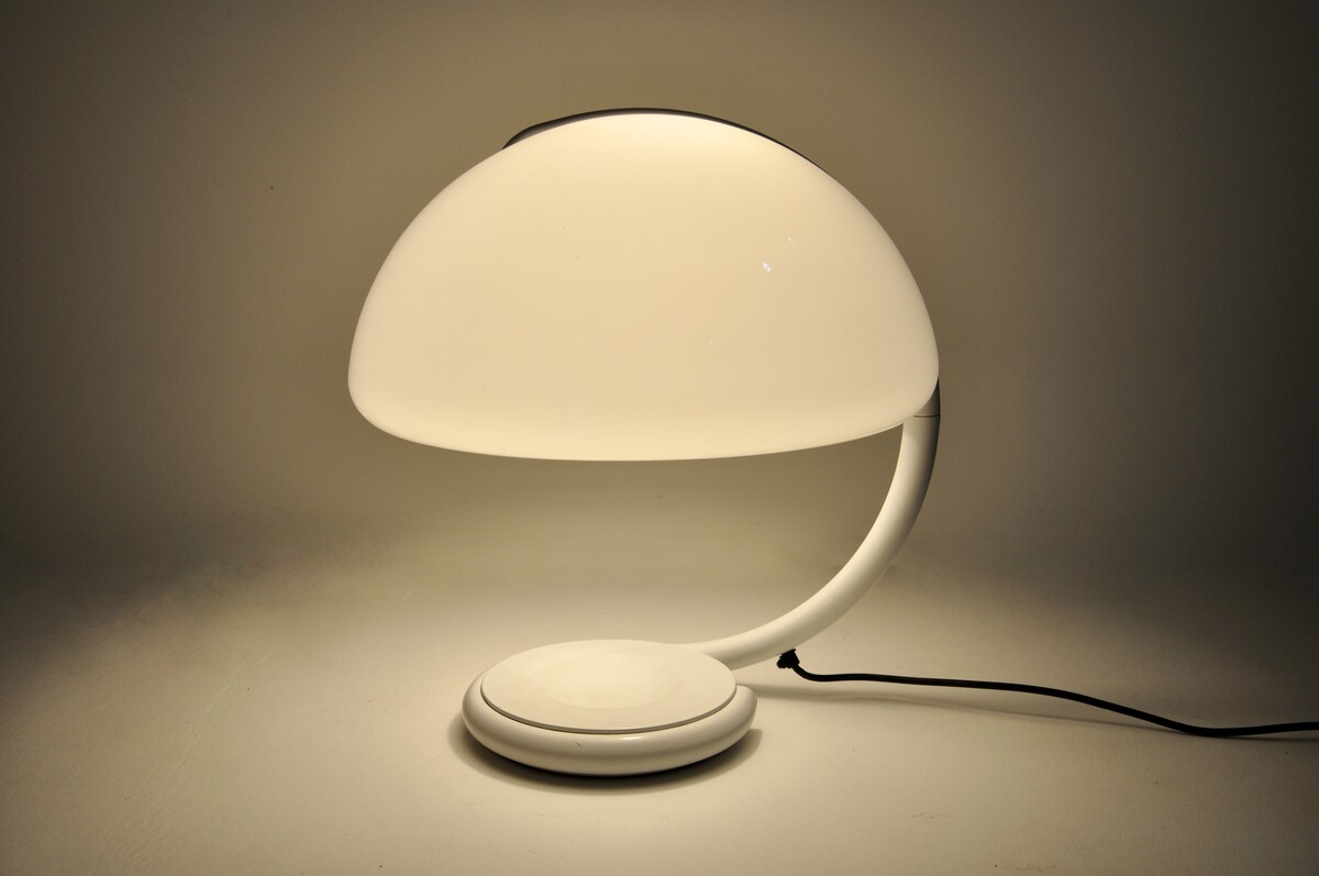 White Serpente Table Lamp by Elio Martinelli for Martinelli Luce, 1960s